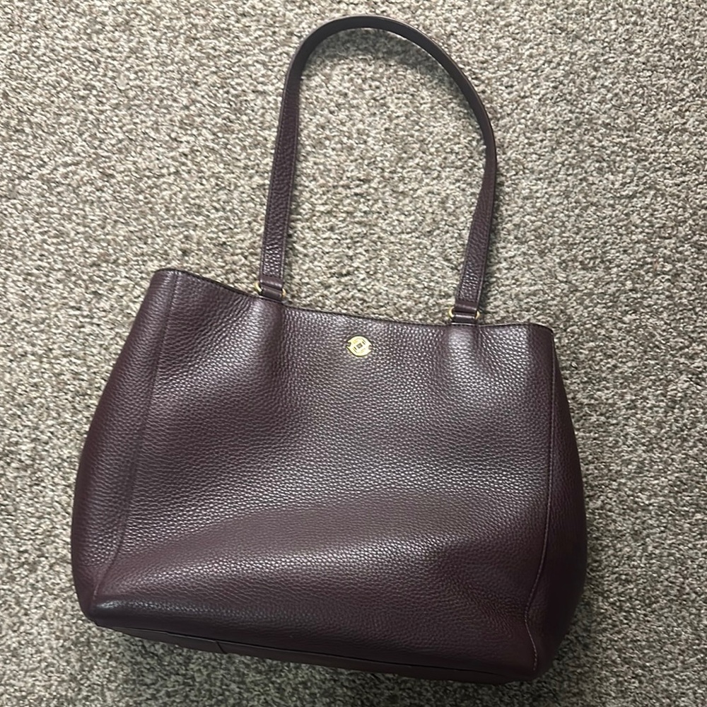 Dagne Dover Brown Leather Tote Bag with Structured Design